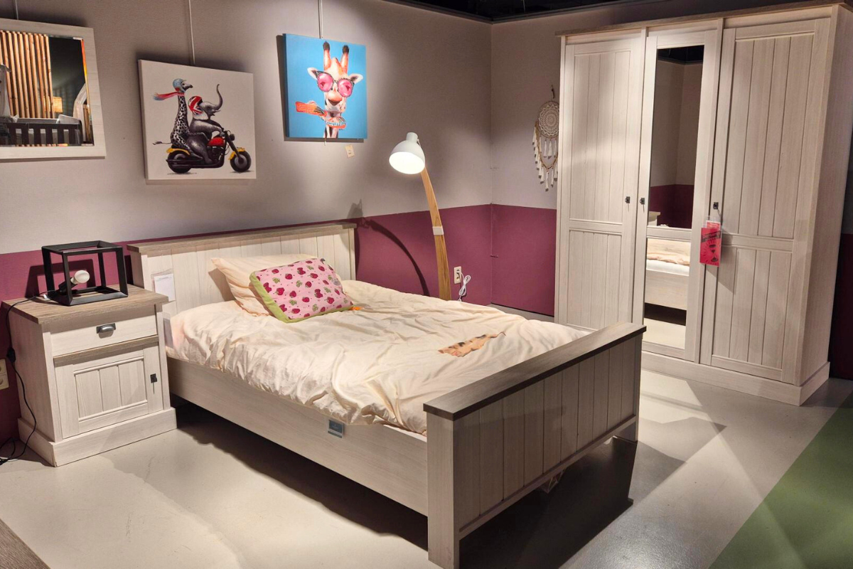 CHAMBRE COTTAGE YORK ENFANT EXPO